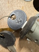 Oryginalna nowa wkładka zamka BMW E30