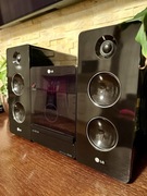 Mini wierza LG FA162