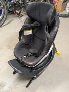 Fotelik samochodowy dla dziecka