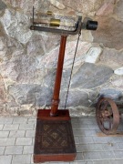 Przedwojenna Waga lekarska 