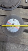 Tarcze używane do cięcia metalu . Średnica 280-300mm. 