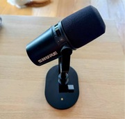 Shure MV7 – dynamiczny mikrofon do podcastów i nagrań