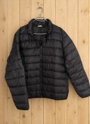 Lekka Pikowana Kurtka Męska
