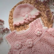 Komplet zestaw 74 na prezent różowy wełniany z  sukienka czapeczka kapelusz