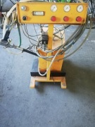 Aparat do malowania proszkowego