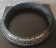 Opona rowerowa Schwalbe (26x2,35) Rock Razor EVO SG TLE Trail Star 3 Fold