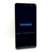 Smartfon Doogee X10 - bardzo pojemna bateria.