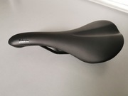 Siodełko Rowerowe FABRIC Scoop 142mm CrMo SZOSA XC GRAVEL