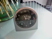 Budzik QUARTZ + termometr + wilgotność