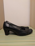 Buty na obcasie 37
