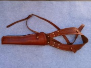 Kabura skórzana pod pachę.