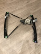 Podnośnik szyby polo z silniczkiem VW polo 6n polo 3 prawy przód 5d