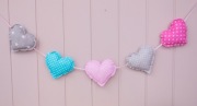 GIRLANDA SERDUSZKA DO POKOJU DZIECIECEGO