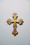 Zdobiony krzyż ścienny - jasny brąz i złoto