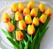 Nowy silikonowo piankowy tulipan żółto-czerwony