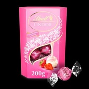 LINDT Lindor STRAWBERRIES & CREAM praliny 200 g