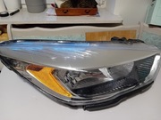 FORD ESCAPE 2017 -2019 Lampa przednia  PRAWA USZKODZONA 