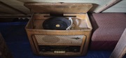Stare radio z gramofonem