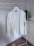 Biała cienka marynarka