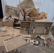 Zestaw staroci, bibelotów i różnych drobiazgów