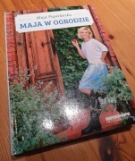 Maja Popielarska - Maja w ogrodzie
