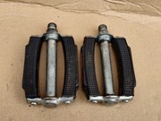 RETRO - ładny komplet pedałów używanych UNION