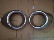 Oudowa ramka halogenu Ford Fiesta Mk7 