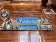 Mongolian Police, przybornik/organizer na biurko, szklo, zegar.