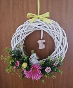 Wianek na drzwi wielkanoc wiosna rękodzieło