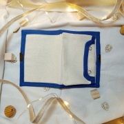 Ręcznie szyty portfel bawełniany