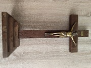 Drewniany Krzyż stojący.