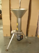 Młyn nożowy Maxi Frutta M-300