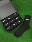 Nike Wysokie Czarne Skarpety Czarne 38-42(9 par) 