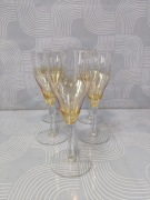 Duże szklane kieliszki 