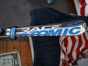 narty zjazdowe Atomic Race