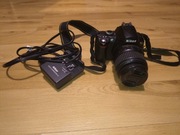 Lustrzanka Nikon d40 body + obiektyw 18-55 + ładowarka + karta 1GB 