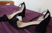 Buty sandałki HM nowe 39