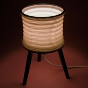 Lampka biała od Monokat.design, ręcznie składana,produkt stworzony w Polsce