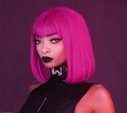 Peruka Damska Krótka BOB z Grzywką Różowa Hot Pink Fuksja NOWA