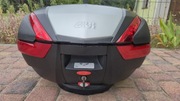 GIVI V47N kufer centralny V47 monokey + oparcie givi gratis !