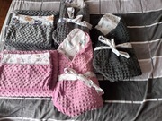 Zestaw kołderek do łóżeczka