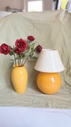 Wazon + lampka musztardowy komplet 