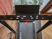 Bieżnia elektryczna HMS LOOP12