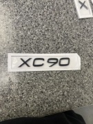 Czarny Emblemat Volvo XC90