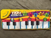 Mata pianinko grająca 