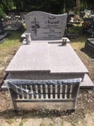 Nagrobek  nagrobki pomnik cena z montażem literami