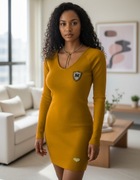 Klasyczna sukienka prążkowana z cyrkoniową aplikacją