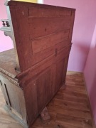 Kredens stary vintage