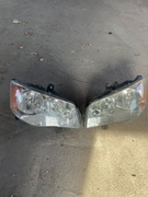 VOYAGER TOWN CARAVAN 08-20R LAMPA PRAWY LEWA  PRZÓD USA