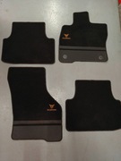 Oryginalne dywaniki Cupra Formentor/Leon (wykończenie z włókna węglowego)